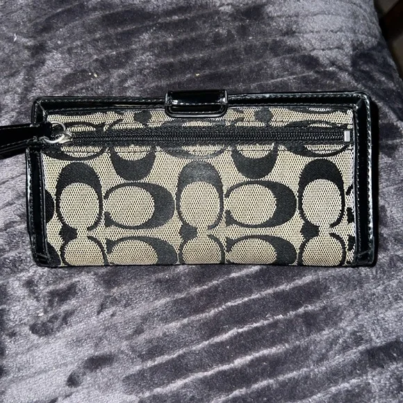 Coach Wallet - Picture 2 of 4